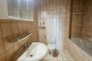 Großzügiges Zweifamilienhaus in bevorzugter Lage von Leverkusen-Lützenkirchen – Die vollständige Adresse der Immobilie erhältst du vom Anbieter., 51381 Quettingen, Leverkusen – Vorschaubild 27