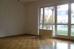 Schicke helle 1-Zimmer-Erdgeschoß-Wohnung mit Terrasse + TG-Platz! – Unter Buschweg 15a, 50999 Sürth, Köln – Vorschaubild 5