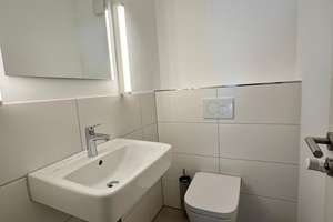 3,5-Zimmer-Wohnung in Bonn-Kessenich (124 m²)- saniert, Balkon & Blick auf den Venusberg – Karthäuserplatz 11, 53129 Kessenich, Bonn – Vorschaubild 4
