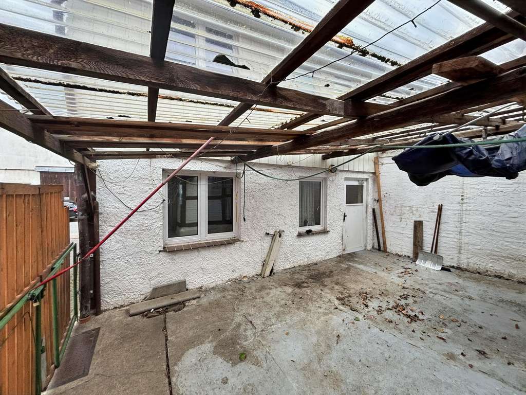 Immobilie in Ilsenburg - Familienhaus in Ilsenburg mit großem Potential

 - Bild 2