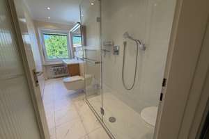 Helle Wohnung in ruhiger Bestlage - mit 2 Balkonen, neuem Badezimmer und bodentiefer Dusche. – Klugstraße 67, 80637 Dom Pedro, München – Vorschaubild 5