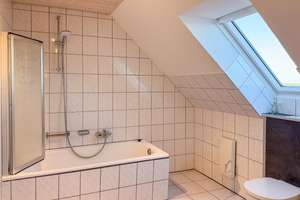 Haus mit zwei Wohneinheiten gleich hinter dem Nordseedeich - Halbinsel Nordstrand – Die vollständige Adresse der Immobilie erhältst du vom Anbieter., 25845 Nordstrand – Vorschaubild 10