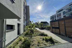Großzügige 3-Zimmer-Penthouse-Wohnung mit zwei Bädern, Dachterrasse, Balkon & Stellplatz!! – Wiesbadener Straße 74a, 55252 Mainz-Kastel, Wiesbaden – Vorschaubild 7