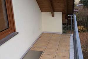 Aussergewöhnliche 3,5-Zi-Maisonette-Wohnung, 2 Wohnebenen, Stadtrandlage, offener Kamin,Einzelgarage – Die vollständige Adresse der Immobilie erhältst du vom Anbieter., 80999 Untermenzing, München – Vorschaubild 9