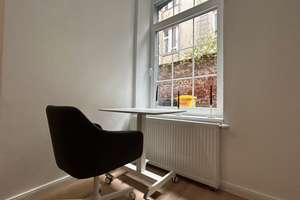 Schöne *vollmöblierte* frisch sanierte 2 Zimmer-Wohnung mit großer Terrasse. – Robenstraße 67, 52070 Jülicher Straße, Aachen – Vorschaubild 2
