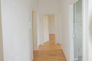 Lichtdurchflutete 2-Zimmer-Wohnung mit Charme am Strausberger Platz – Strausberger Platz 8, 10243 Friedrichshain, Berlin – Vorschaubild 8