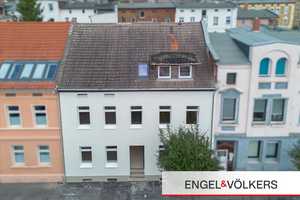 Frisch Renovierte 3 - Raumwohnung in Schönebeck – Salzlandkreis – Vorschaubild 1