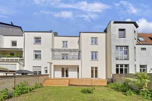 Jugendstil-Stadthaus mit Charakter:  Kernsaniertes Zwei- bzw. Dreifamilienhaus in Mönchengladbach – Hermann-Löns-Str. 9, 41238 Mülfort, Mönchengladbach – Vorschaubild 2