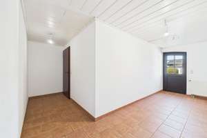 Gepflegtes & großzügiges Einfamilienhaus mit Garten in ruhiger Lage von Hellenthal! – Wildenburger Str. 35, 53940 Hellenthal – Vorschaubild 11