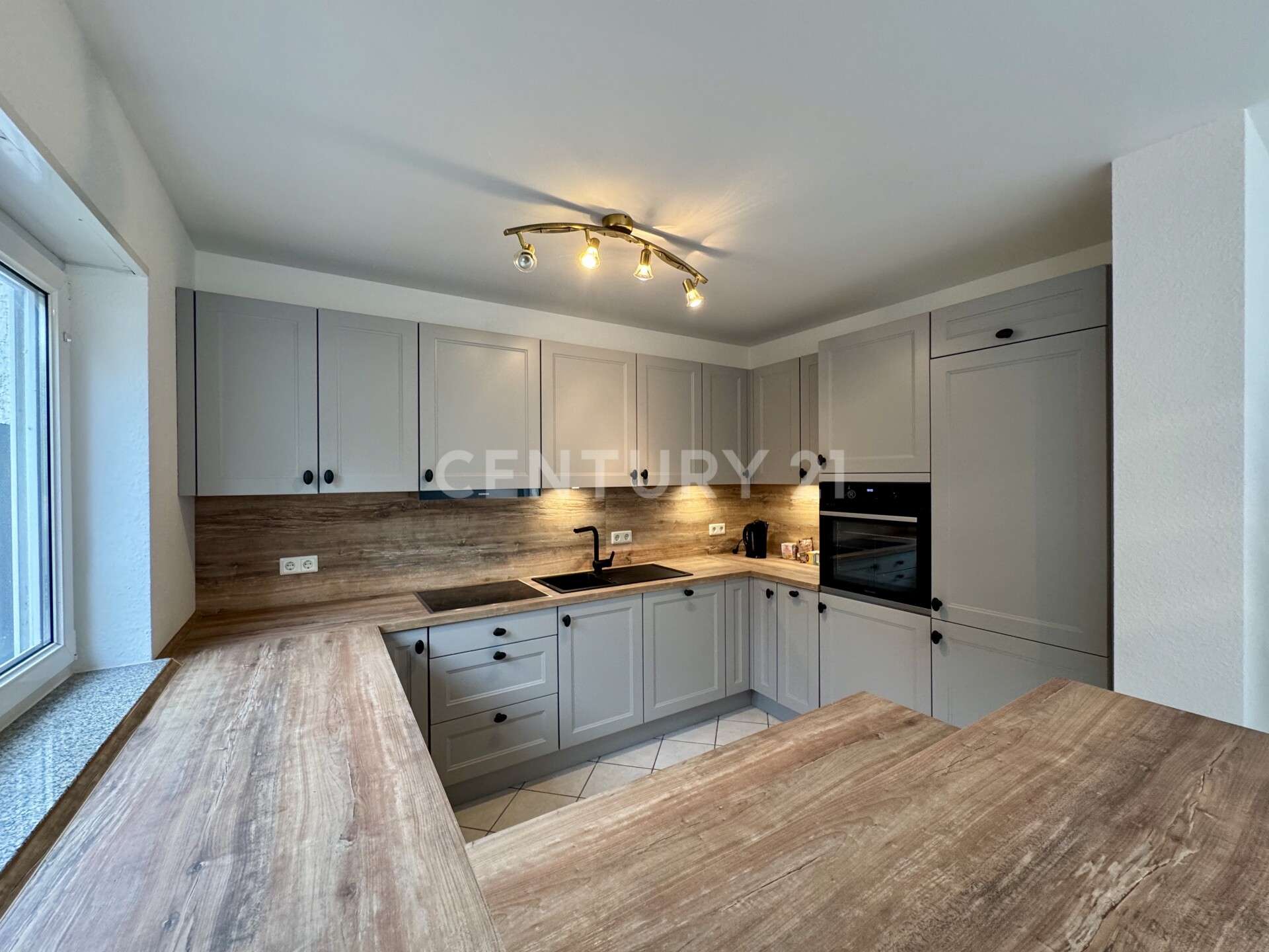 Immobilie in Mehlingen - Attraktives Wohnen für Familien oder als Mehrgenerationenhaus - Bild 7