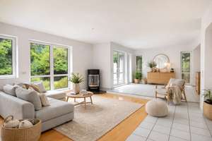 Großzügiges Wohnhaus mit Einliegerwohnung/Büro im Grünen in Hamburg-Rahlstedt – Die vollständige Adresse der Immobilie erhältst du vom Anbieter., 22147 Rahlstedt, Hamburg – Vorschaubild 48