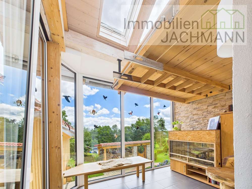 Immobilie in Schaufling - Wo Träume Wurzeln schlagen –  Anwesen in Alleinlage mit Wald und Streuobstwiese in Top-Zustand - Bild 12