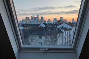 Helle 3-Zimmerwohnung mit einzigartigem Skyline-Blick – Frankfurt am Main – Vorschaubild 3