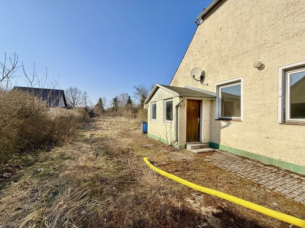 Immobilie in Oranienburg - Wohnen und Vermieten möglich – DHH mit separater Einheit - Bild 1