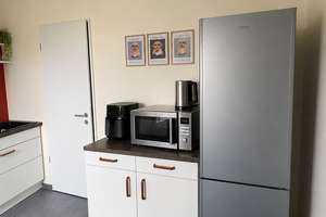 Helle und moderne 3-Zimmer-Wohnung mit Einbauküche, Balkon und Skylineblick – Die vollständige Adresse der Immobilie erhältst du vom Anbieter., 60326 Gallus, Frankfurt am Main – Vorschaubild 3