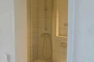 Super 1-Zimmer Wohnung, große Loggia, Einbauküche, neues Bad, teilmöbliert – Illerstraße 64A, 38120 Weststadt, Braunschweig – Vorschaubild 13