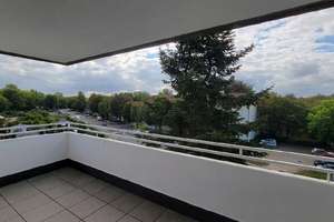 Komplett renovierte, helle 3-Zimmer-Wohnung ca. 77 m² mit Balkon, in Dortmund-Hörde zu v – 44263 Westfalendamm, Dortmund – Vorschaubild 4