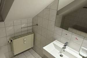 Kapitalanlage oder Eigennutzung! 3 Zimmer Maisonette-Wohnung mit Balkon in ruhiger Lage – Die vollständige Adresse der Immobilie erhältst du vom Anbieter., 70439 Stammheim-Süd, Stuttgart – Vorschaubild 6