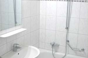 Wandsbek-Tonndorf, 1-Zimmerwohnung in ruhiger Lage, Nähe Studio Hamburg – Wöschenhof 19, 22045 Tonndorf, Hamburg – Vorschaubild 4