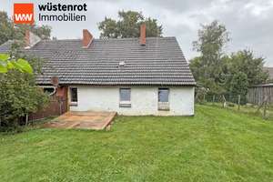 URIGE DOPPELHAUSHÄLFTE IM GRÜNEN MIT EINBAUKÜCHE UND AUSBAURESERVE AUF EINEM GROSSEM GRUNDSTÜCK – Die vollständige Adresse der Immobilie erhältst du vom Anbieter., 17291 Carmzow-Wallmow – Vorschaubild 8