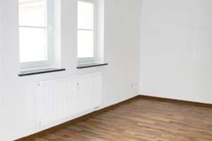 Balkon, Ruhe, Waldblick + Einbauküchenoption – was willst du mehr? – Irmtraud-Morgner-Straße 3, 9131 Ebersdorf, Chemnitz – Vorschaubild 2