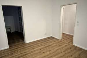 Erstbezug nach Renovierung – modern möbliert mit Balkon und Garagenstellplatz – 60486 Bockenheim, Frankfurt am Main – Vorschaubild 5