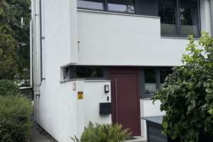 **privat** REH/Aschheim, 2 Gärten/2 Terrassen – Die vollständige Adresse der Immobilie erhältst du vom Anbieter., 85609 Aschheim – Vorschaubild 25