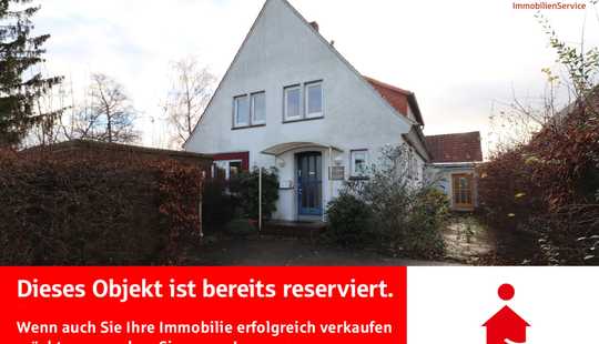 Bild von Modernisieren oder Abriss - Große Immobilie auf Eckgrundstück