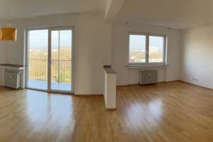 Großzügiges 3 Zimmer 105 m² Wohnung mit EBK am Zoopark in Düsseldorf – Brehmstrasse 11, 40239 Düsseltal, Düsseldorf – Vorschaubild 7