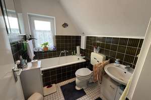 Einfamilienhaus auf rd. 80 m² mit 3,5 Zimmern auf 748 m² großem Eigenlandgrundstück – Die vollständige Adresse der Immobilie erhältst du vom Anbieter., 23568 Schlutup, Lübeck – Vorschaubild 14