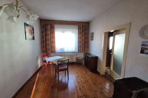 Trauen Sie sich! Freistehendes Einfamilienhaus mit Einfahrt, Garage und schönem Garten zu verkaufen. – Ritterstraße 3, 99718 Greußen – Vorschaubild 8