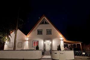 Manche Häuser bieten vier Wände - dieses Zuhause bietet ein Lebensgefühl! – Die vollständige Adresse der Immobilie erhältst du vom Anbieter., 82140 Olching – Vorschaubild 25