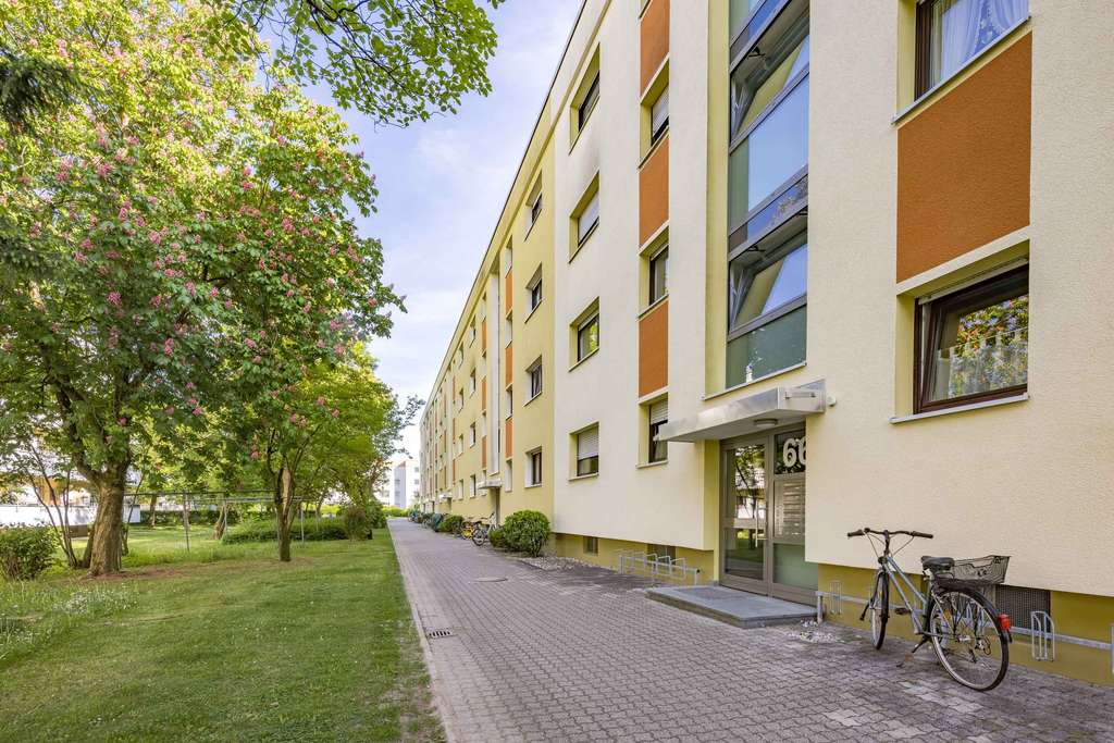 Gepflegte 2-Zimmer-Wohnung mit Südbalkon in angenehmer und grüner Wohnlage 