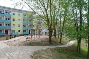 Große 1-Raum-Wohnung mit Balkon – Tschaikowskistr. 15, 9130 Sonnenberg, Chemnitz – Vorschaubild 2