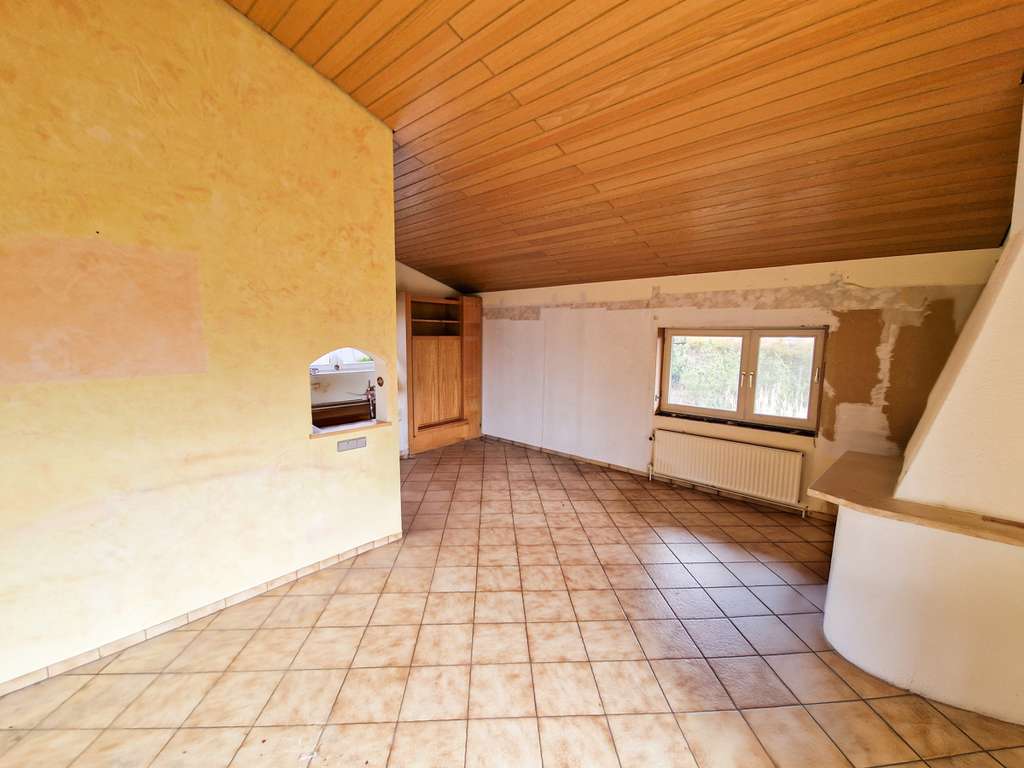 Immobilie in Waldalgesheim - Leben wie im Urlaub: Naturnah & Ruhig! Für Handwerker! 60m² Wfl. - 80m² Nfl. - 1175m² Grst. ! - Bild 2