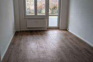 **2-Raum-Wohnung mit Balkon** – Dequeder Str. 10, 39124 Neue Neustadt, Magdeburg – Vorschaubild 6