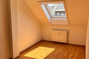 Großzügige 3-Zimmer-Wohnung mit Ausblick in zentraler Lage zu vermieten – Zieschestr. 25, 9111 Zentrum, Chemnitz – Vorschaubild 5