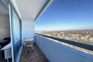 Ihre neue Kapitalanlage: Saniertes Apartment mit gehobener Ausstattung und traumhafter Aussicht! – Die vollständige Adresse der Immobilie erhältst du vom Anbieter., 81477 Solln, München – Vorschaubild 2
