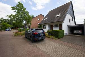 Zweifamilienhaus Nahe Urdenbacher Kämpe
