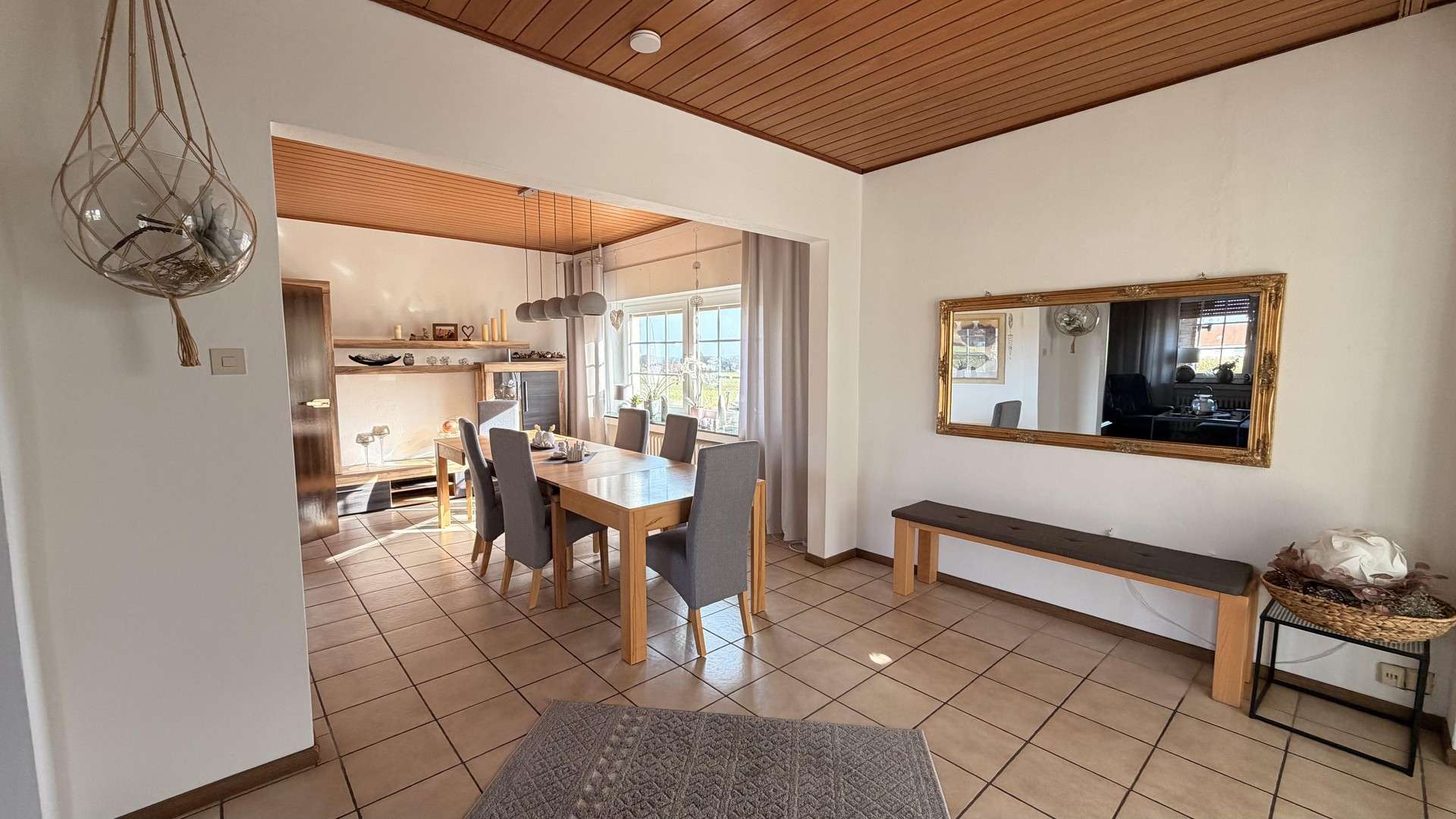 Immobilie in Hille - Großzügiges Haus - ideal für Familien, Mehrgenerationen oder Wohnen und Arbeiten unter einem Dach - Bild 8