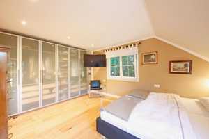 Große Landhausvilla in familienfreundlicher Lage - 7 Zimmer & viel Abstellflächen! – Starnberg (Kreis) – Vorschaubild 22