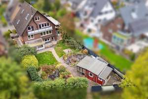 Alle unter einem Dach? Modernisiert und einzugsbereit! – Die vollständige Adresse der Immobilie erhältst du vom Anbieter., 50126 Bergheim – Vorschaubild 2