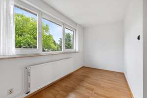 WARTELISTE! Reihenhaus mit grünem, liebevoll angelegtem Westgarten und viel Platz zum Wohlfühlen – Die vollständige Adresse der Immobilie erhältst du vom Anbieter., 22145 Rahlstedt, Hamburg – Vorschaubild 13