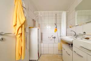 Modernes Wohnen im Europaviertel: Gepflegte 2-Zimmer-Wohnung (Bj. 2003) mit Balkon & TG Stellplatz – Die vollständige Adresse der Immobilie erhältst du vom Anbieter., 65197 Rheingauviertel / Hollerborn, Wiesbaden – Vorschaubild 6