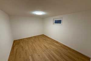 RESERVIERT!, Modernes, großes 2-FH, gute Lg., 1 Grg., 1 Stellplatz, 91056 Erlangen-Frauenaura – Erlangen – Vorschaubild 48