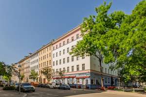 Ca. 7,69 % AfA - Vermietete 2-Zimmer-Wohnung mit Altbaucharme im Bergmannkiez – Provisionsfrei! – 10961 Kreuzberg, Berlin – Vorschaubild 1