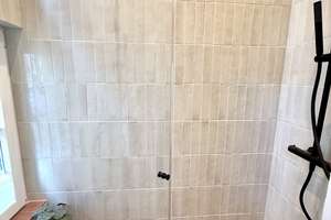 Erstbezug nach hochwertiger Design-Sanierung: Stilvolle 2,5-Zimmer-Altbauwohnung in der Torstraße – Torstraße 220d, 10115 Mitte (Ortsteil), Berlin – Vorschaubild 7