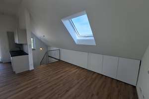 Wohnen mit Charakter: Moderne 2-Zimmer-Dachgeschosswohnung – Unter den Golläckern 36, 64295 Darmstadt-West, Darmstadt – Vorschaubild 4