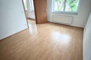 2-Raumwohnung in der KTV mit Laminat, Einbauküche, Duschbad und Balkon...!!! – Doberaner Str. 0, 18057 Kröpeliner-Tor-Vorstadt, Rostock – Vorschaubild 5