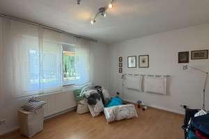 Gepflegte 3-Zimmer-Wohnung in Düsseldorf Rath mit Sonnenbalkon – 40470 Rath, Düsseldorf – Vorschaubild 8